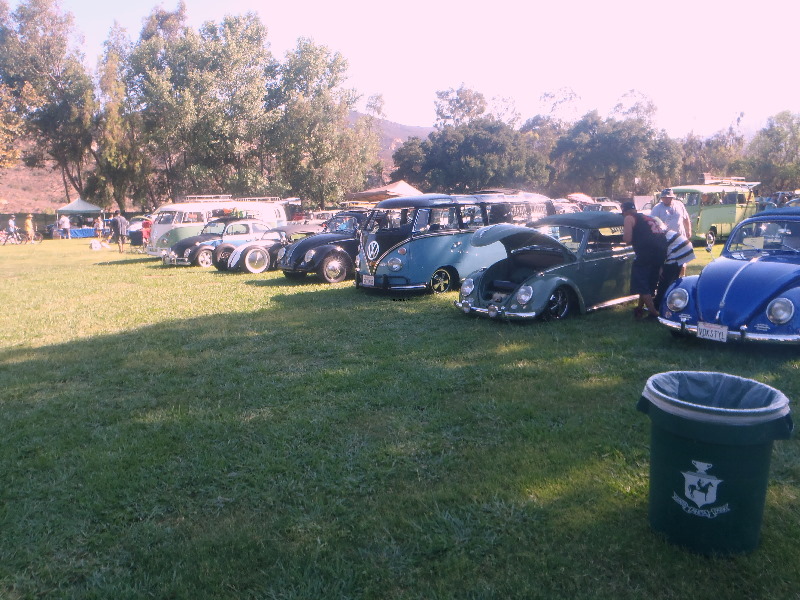 VW JAMBOREE Irvine Lake 2012 011.jpg